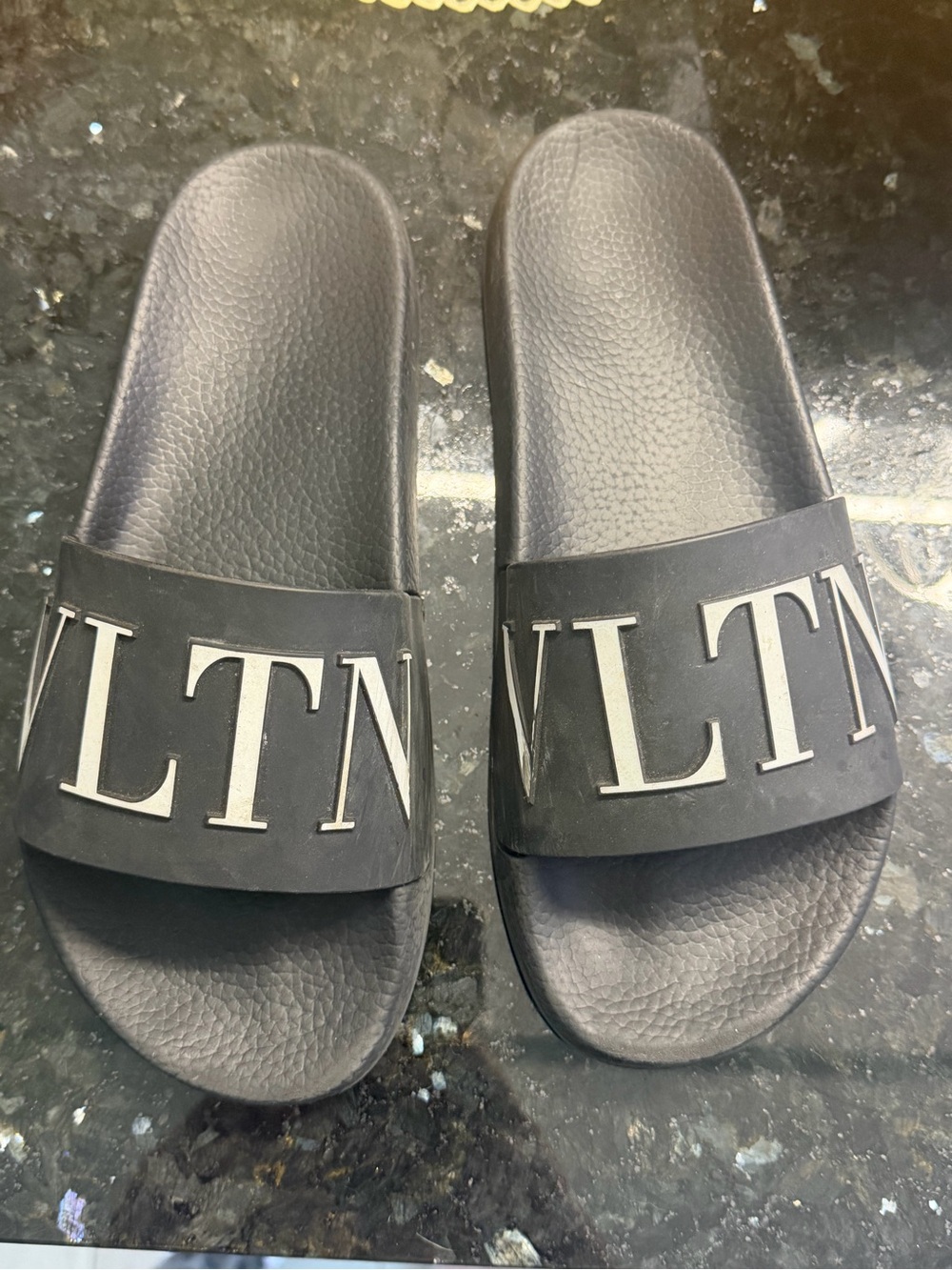 Valentino Garavani Black VLTN Slide Sandals - 39